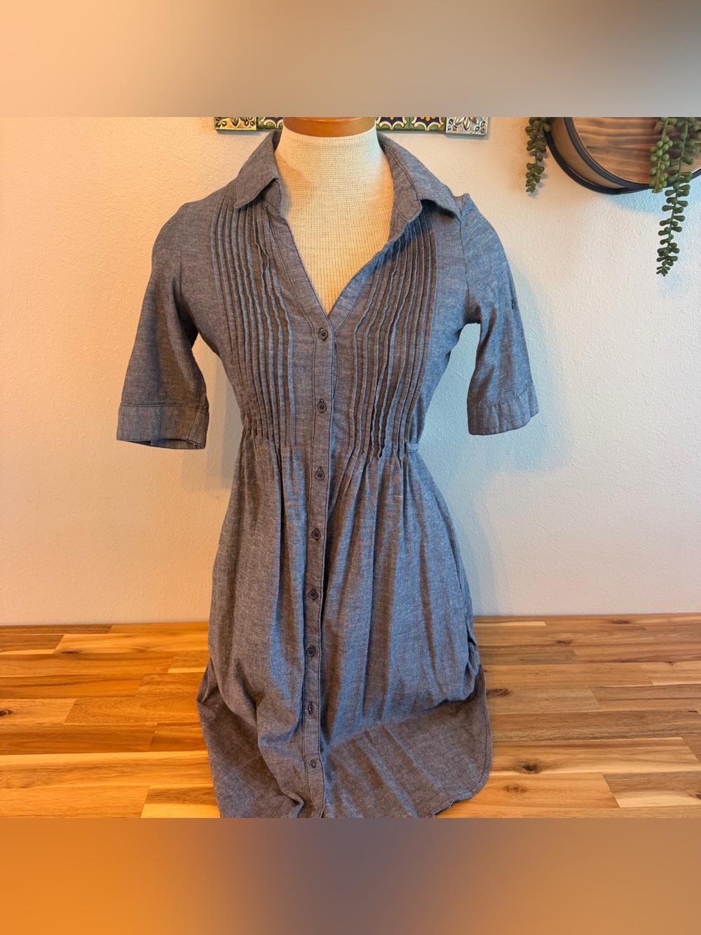 Vintage Y2K What's Hot Chambray Pintuck Shirt Dress - Size Small